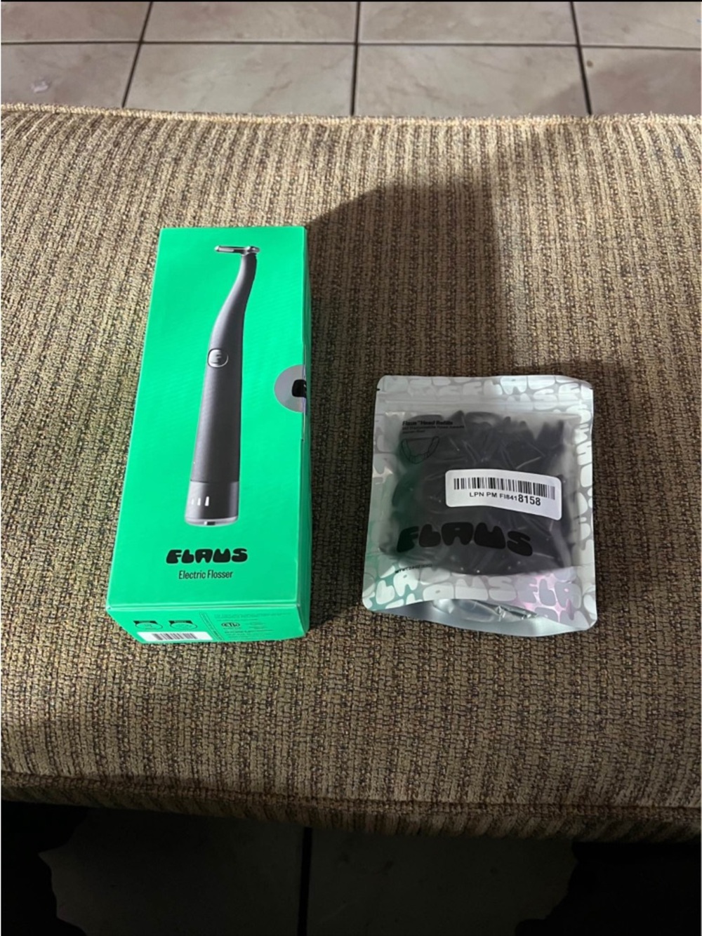 Electric Flosser – Black